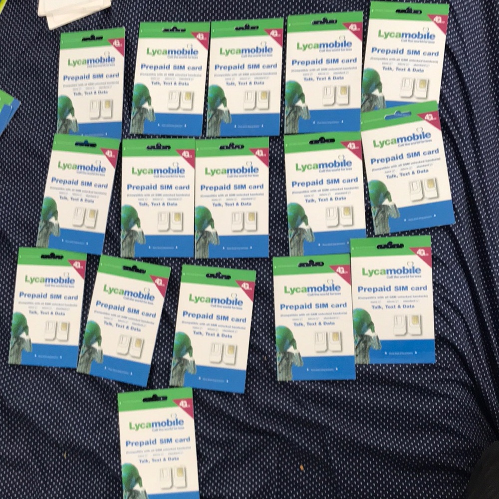 Lycamobile Plus USA Prepaid Sim Card ( 16 SIM card )